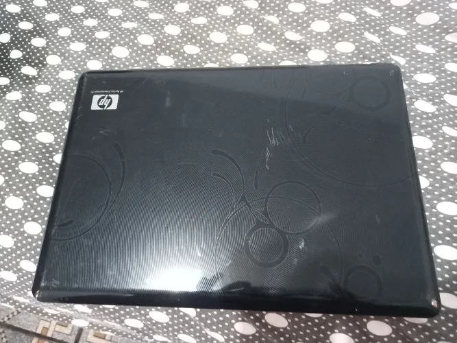Notebook HP Pavilion dv6700 - Para peças ou conserto + carregador