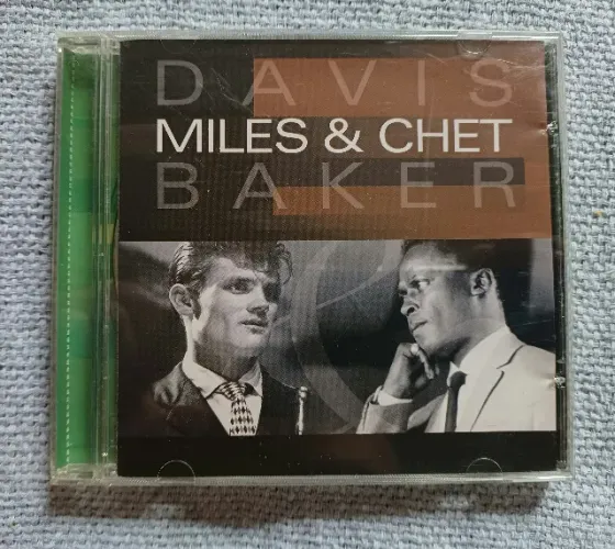 Cd Miles Davis & Chet Baker - Miles & Chet - Ótimo Estado