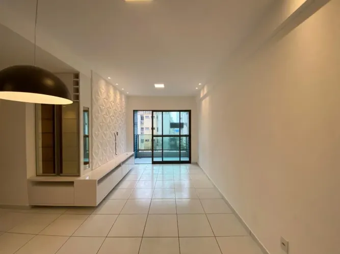 Jean Charles/Piedade: 3 Qts, 1 suite, 2 wc, varanda, piscina, salão de festa, playground,