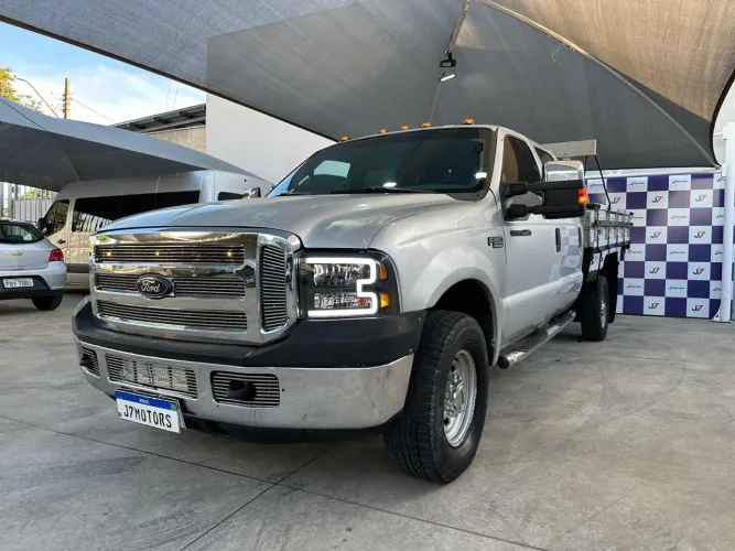 Ford F-350 3.9 Cummins Turbo Diesel Mec. 2005