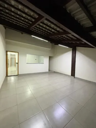 Casa c/ ENTRADA REDUZIDA! 2 Quartos sendo 1Suíte - Área Gourmet com Churrasqueira - Recrei
