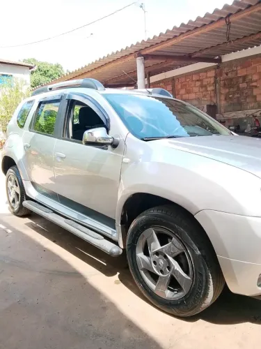Renault Duster Dynamique 2.0 Hi-flex 16V Aut. 2013