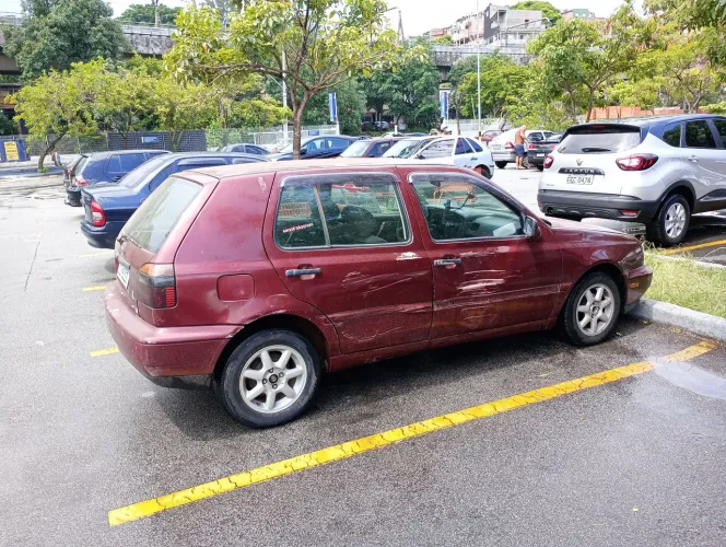 Volkswagen Golf GL 1.8/ 2.0i 4P 1998