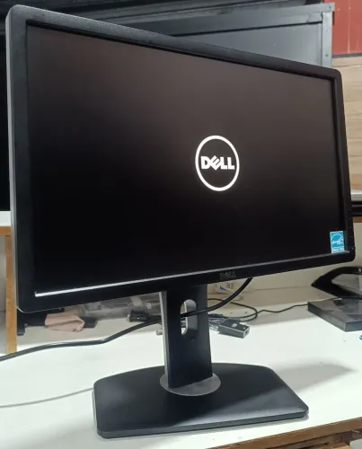 Monitor Dell UltraSharp U2312HM 23" LED Full HD - Excelente Estado | Garantia