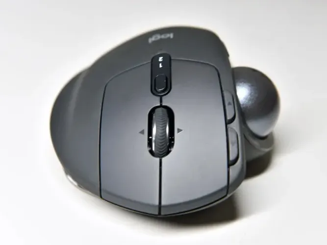 Mouse Ergonômico Logitech Ergo Trackball Bluetooth e USB (wireless)
