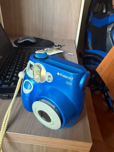Camera Polaroid 300