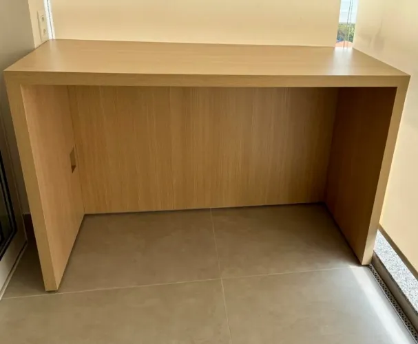 Aparador de Marcenaria em MDF Amadeirado