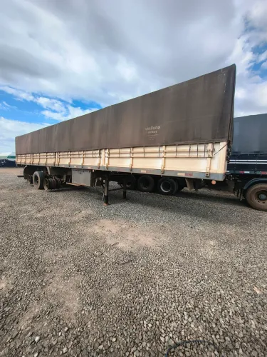 Carreta LS Randon 2000