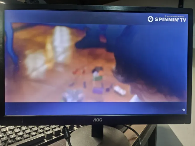 Monitor AOC 21"