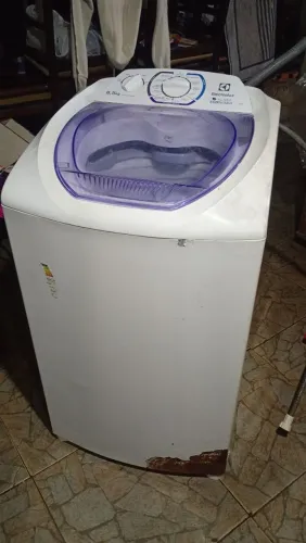 Máquina de lavar roupa desapego