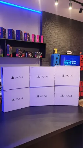 PlayStation 4 slim com garantia 