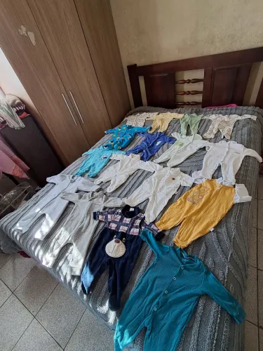 Lote de roupas para bebe (menino)