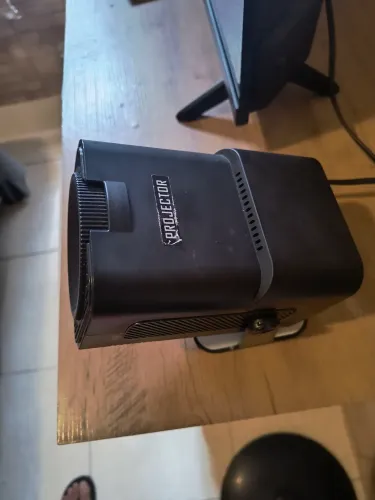 Projetor 4k 70 polegadas 