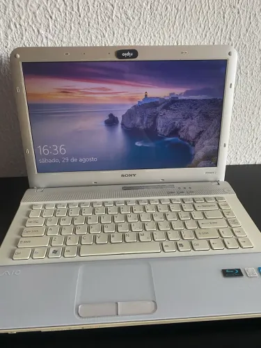 NOTEBOOK SONY VAIO À VENDA.CONSERVADO E FUNCIONANDO