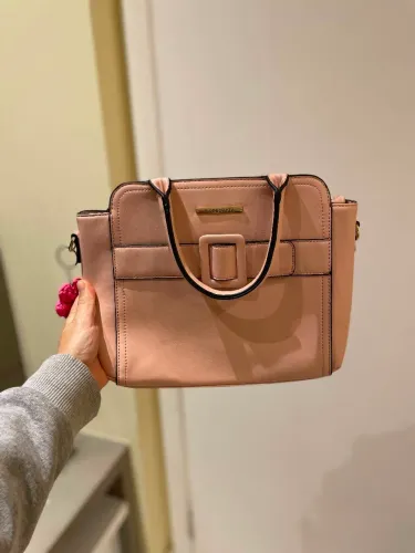 Bolsas Femininas Diversas (Vários Modelos) - R$ 100 cada (Aceito Proposta / Cartão)