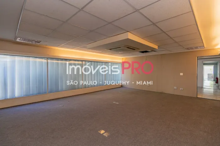 Imóvel Comercial à 300 metros do metrô Santa Cruz (ZEU)! Ótima oportunidade!