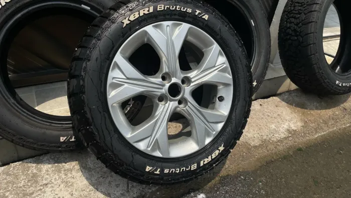 Aro 16 / Roda 205/60 R16 XBRI BRUTUS
