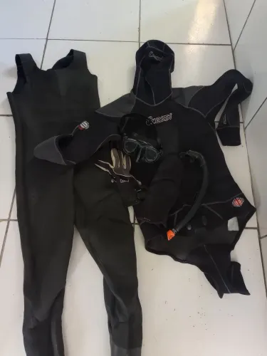 Roupa profissional de mergulho 