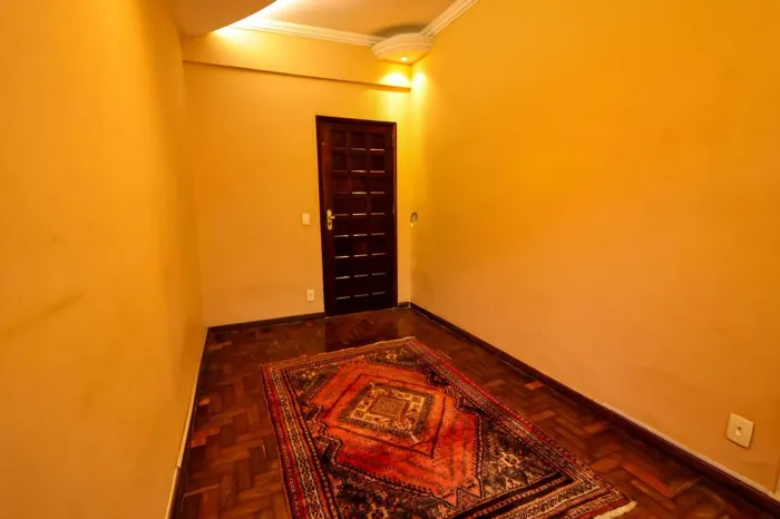 Apartamento à Venda - Calafate, 3 Quartos, 250 m2