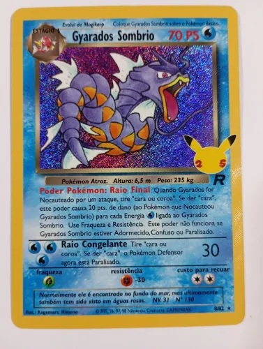Gyarados Sombrio (05/25) pokémon celebrações 25 anos