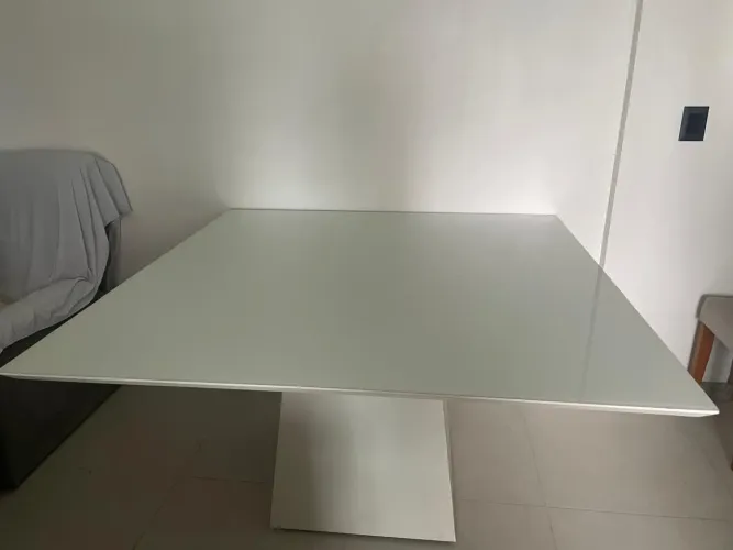 MESA (TAMPO VIDRO) E 4 CADEIRA LINHA LUXO - NÃO FAÇO FRETE
