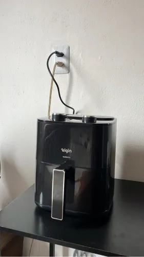 ? AIR FRYER ELGIN 3,5L