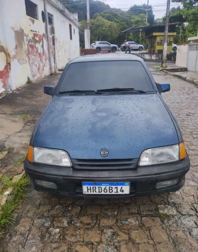 Chevrolet Monza GLS/ Hi-tech 2.0 EFI 2P E 4P 1995
