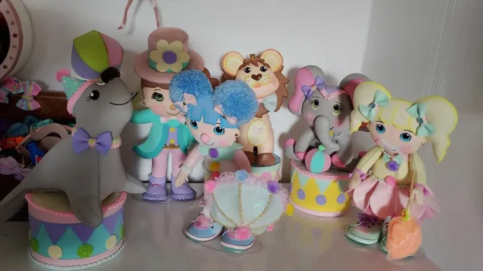 Bonecos circo rosa