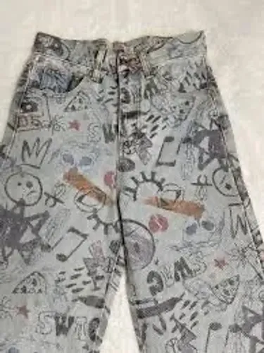 Calça estampada adika