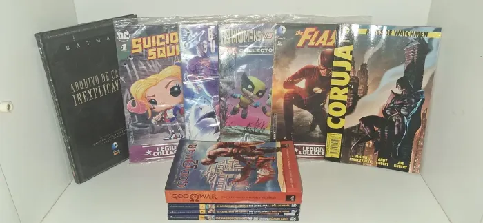Lote revista mangá livro god of war dc comics cavaleiros do Zodíaco