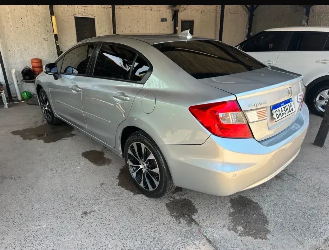 Honda Civic Sedan LXR 2.0 Flexone 16V Aut. 4P 2016