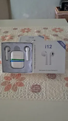Fones Bluetooth i12