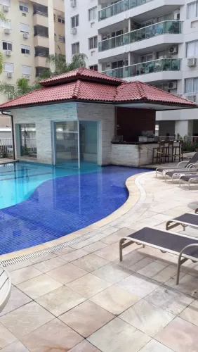 Excelente Apartamento com suíte no Condomínio Secret Garden Residencial na Rua Mapendi