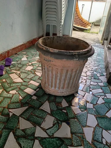 Vaso de planta Romano de cerâmica