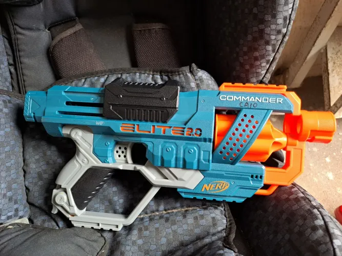 Brinquedo Nerf Elite 2.0 Comander