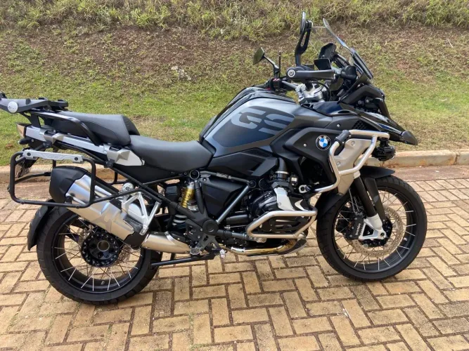 BMW 1250 GS TRIPLE BLACK COM KIT 719 TOP DE LINHA - IMPECÁVEL
