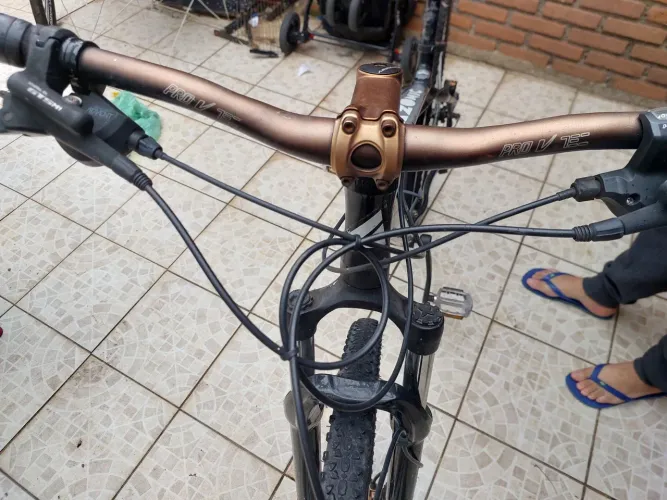 BICICLETA OGGI ZONIC aro 29