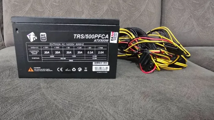 Fonte 500W real PC TRS 500pfca pfc ativo tronos (Usada 2 dias em testes)