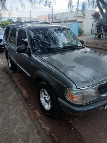 Ford Explorer XLT 4X4 4.0 V6 1998