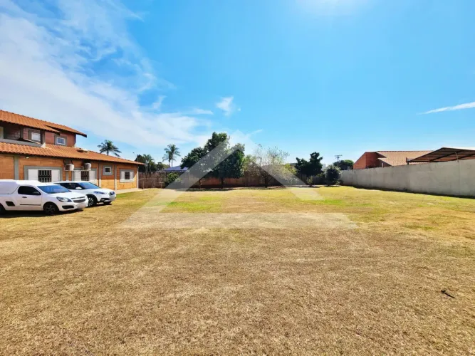 Terreno residencial à venda no Condomínio Jardim Eldorado, próximo à Av. Profa. Diná Rizzi