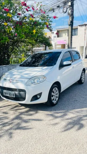 Fiat Palio Attractive 1.0 EVO Fire Flex 8V 5P 2014