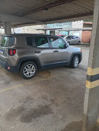 Jeep Renegade Sport 1.8 4X2 Flex 16V Mec. 2018