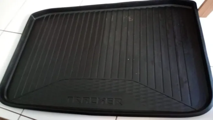 TAPETE MALA TRAKER 2024 2025 ORIGINAL GM