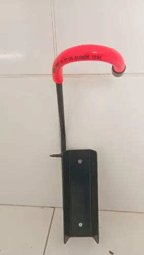 Suporte de parede para bicicleta
