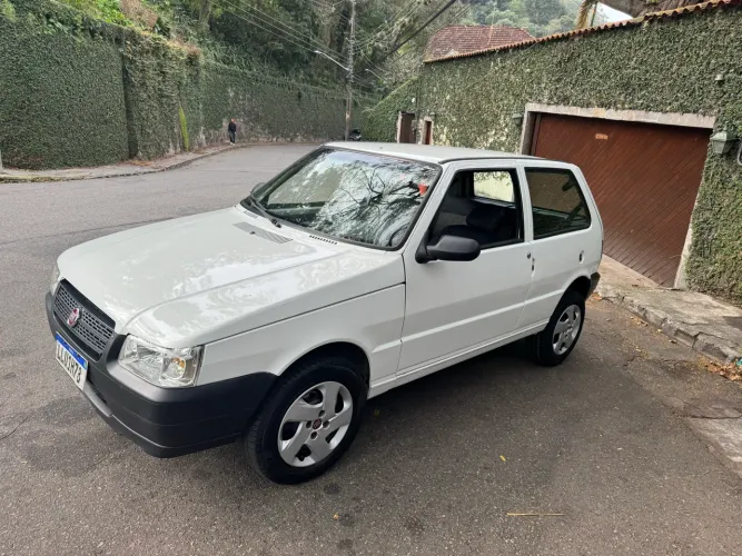 Fiat Uno Mille 1.0 Fire/ F.flex/ Economy 2P 2013