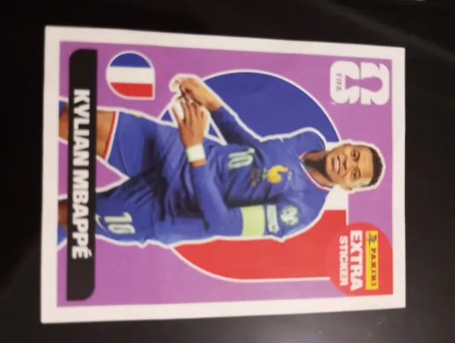 KYLIAN MBAPPÉ REGULAR EM ÓTIMO ESTADO