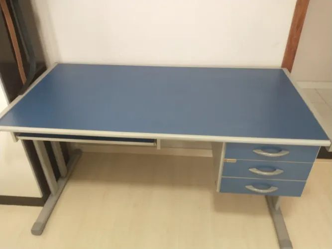 Mesa escritório computador 3 gavetas