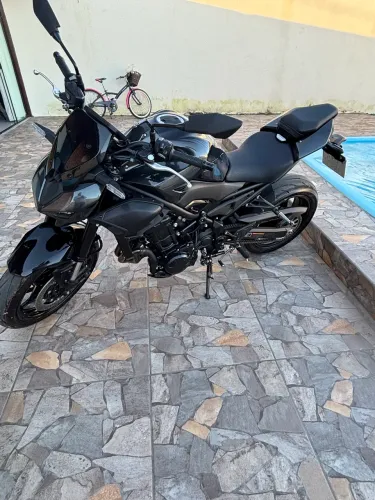 Kawasaki z900