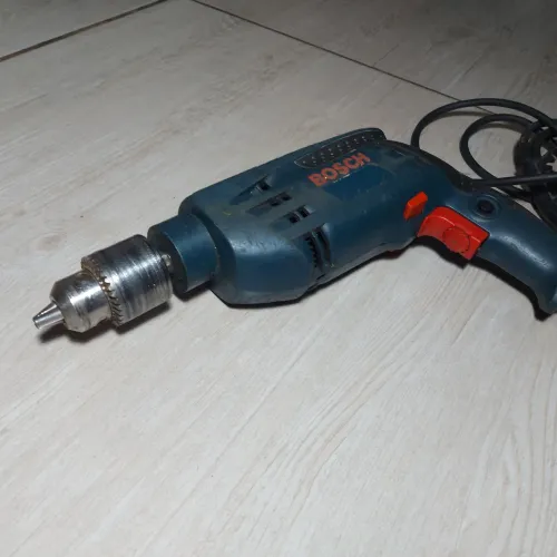 Furadeira Bosch GBS