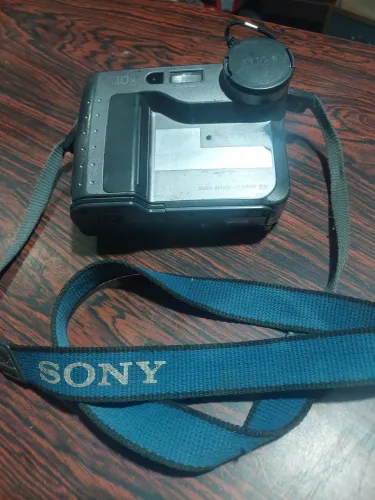 Camara digital Sony...